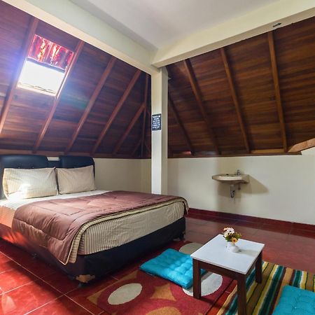 Pele Guesthouse Bandung Kültér fotó