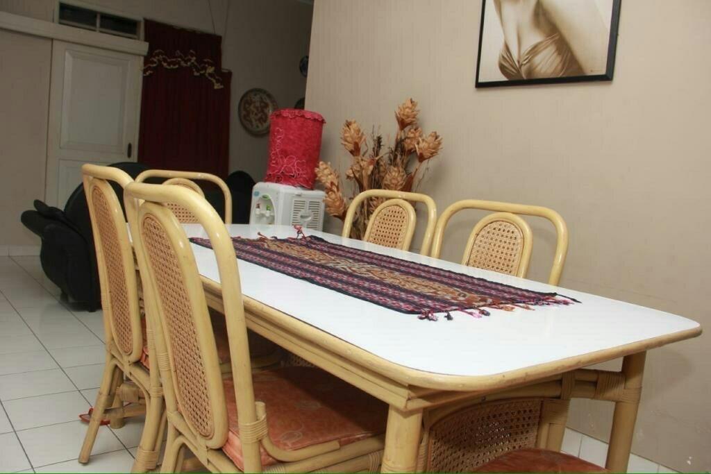 Pele Guesthouse Bandung Kültér fotó