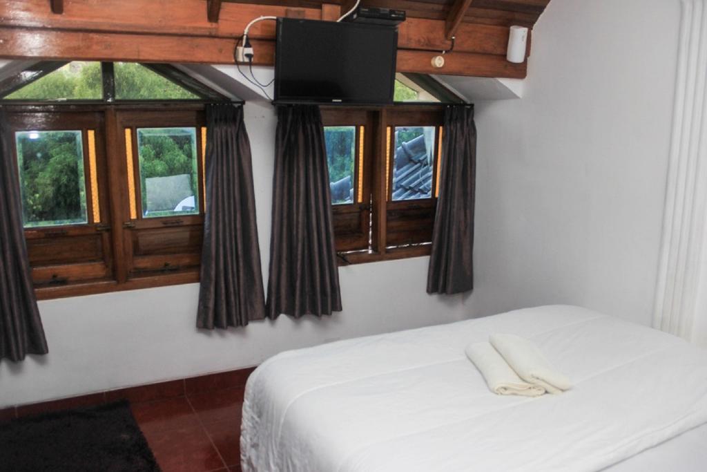 Pele Guesthouse Bandung Kültér fotó