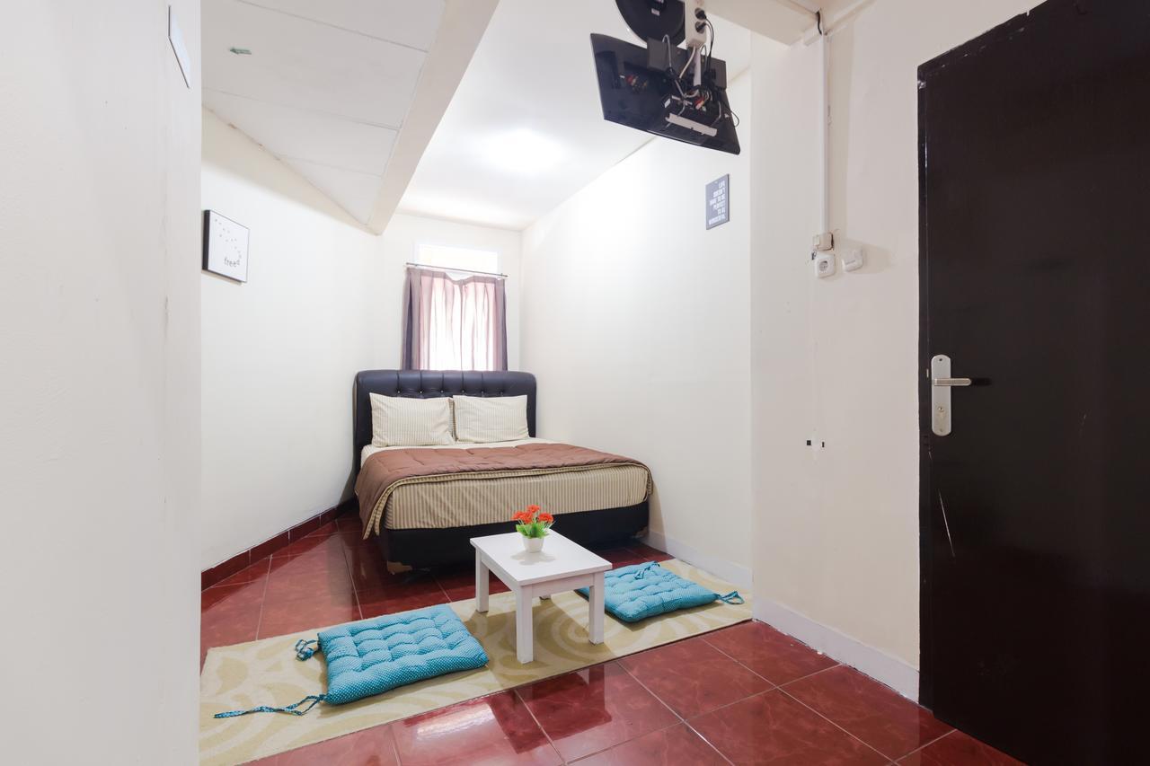 Pele Guesthouse Bandung Kültér fotó