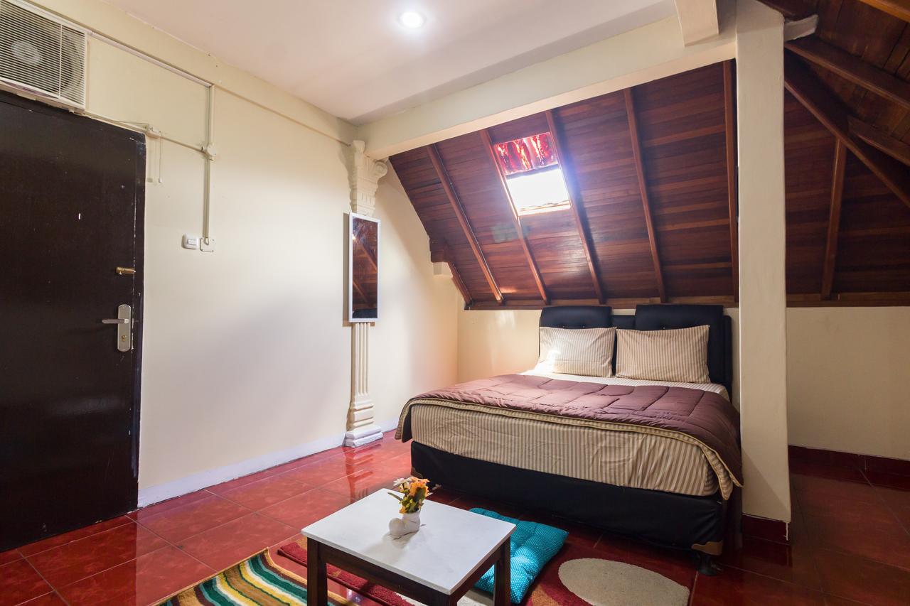Pele Guesthouse Bandung Kültér fotó